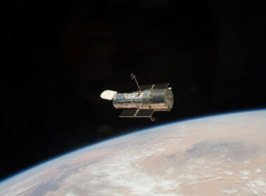 nasa_space_x_to_collaborate_on_plan_to_save_the_hubble.jpg