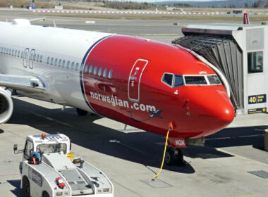 norwegian_air_shuttle_boeing_737_at_oslo_airport_osl.jpg