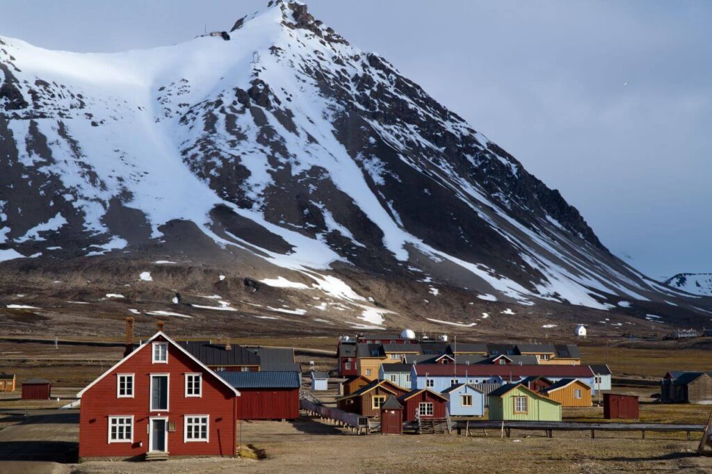 norwegian_air_svalbard.jpg