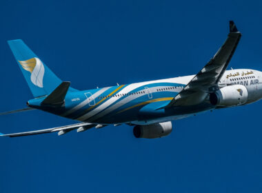 oman_air_joins_oneworld.jpg