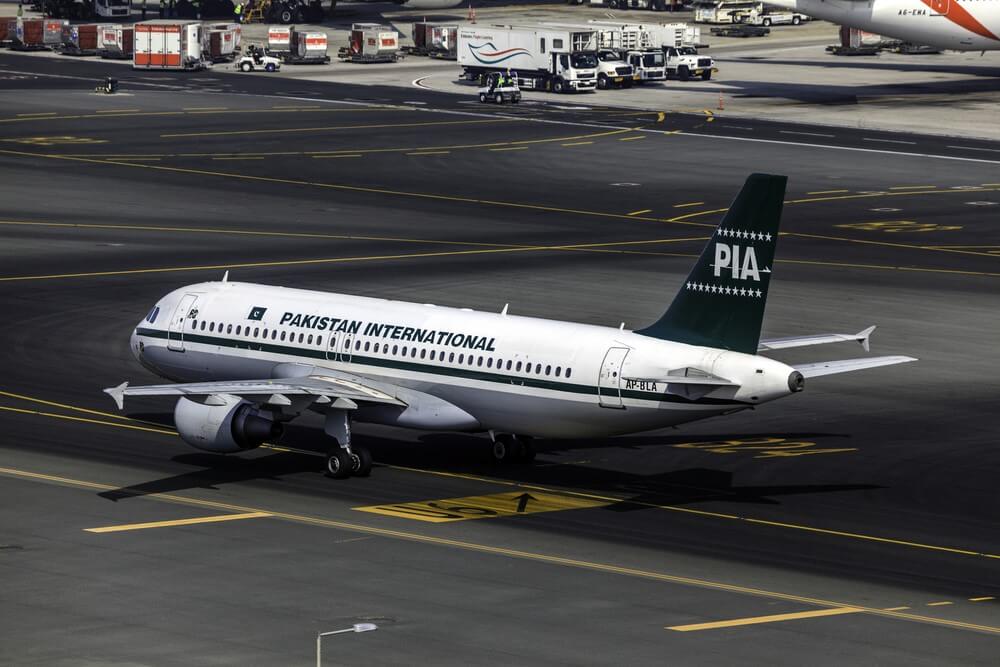 pakistan_international_airlines_aircraft.jpg