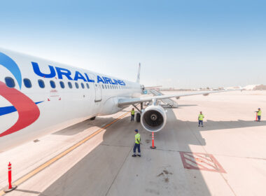 passengers_boarding_a_ural_airlines_plane.jpg