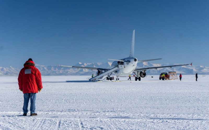 phoenix_airfield_mcmurdo_station_antarctica.jpg