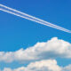 picture_of_an_aircraft_flying_with_a_contrail.jpg