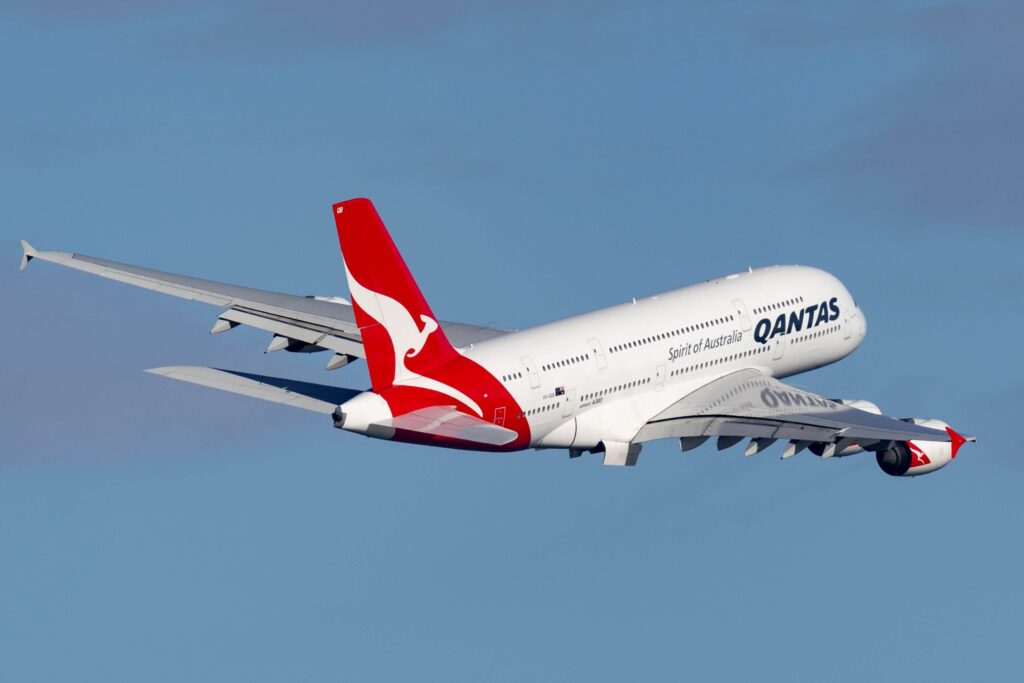 qantas_a380-1.jpg