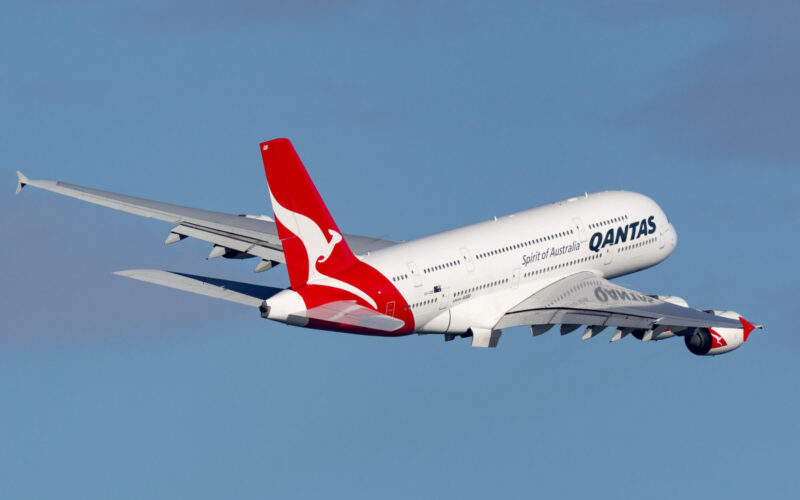 qantas_airbus_a380_taking_off_from_sydney_airport_syd.jpg