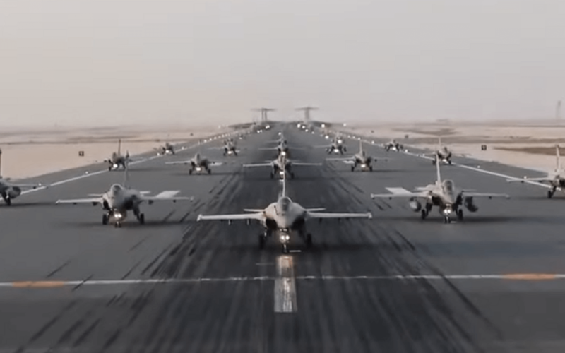 qatar_air_force_elephant_walk.png