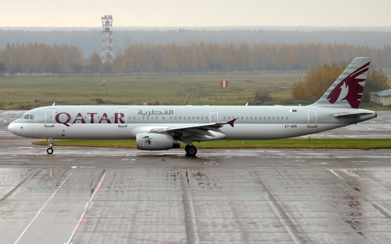 qatar_airways_a7-ads_airbus_a321-231_31381331596.jpg