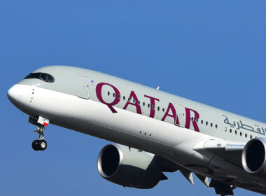 qatar_airways_airbus_a350.jpg