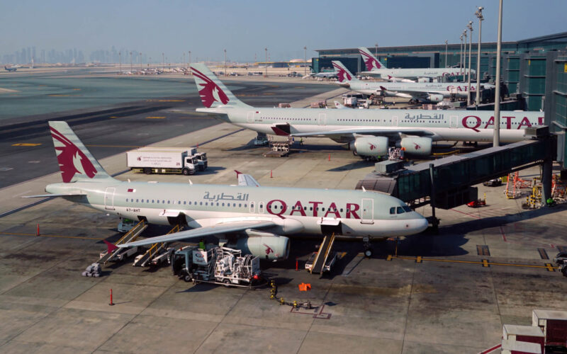 qatar_airways_aircraft_in_doha_airport-1.jpg