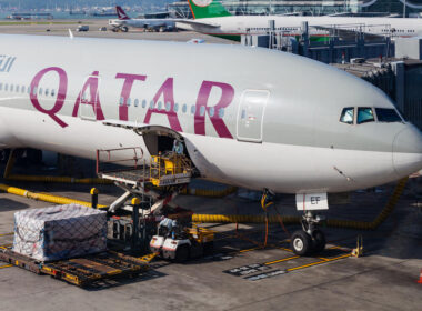 qatar_airways_at_hkia.jpg