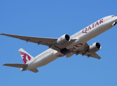 qatar_airways_b777-1.jpg