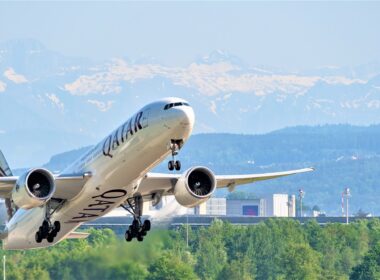 qatar_airways_boeing_777_aircraft.jpg