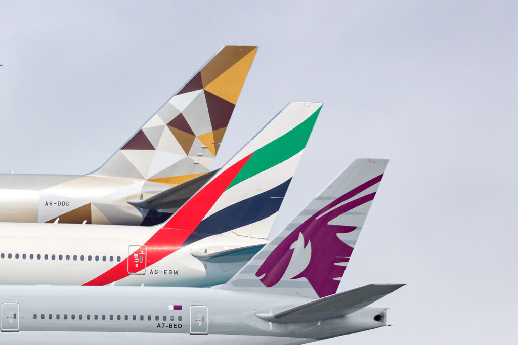 qatar_emirates_etihad_me3_tails.jpg