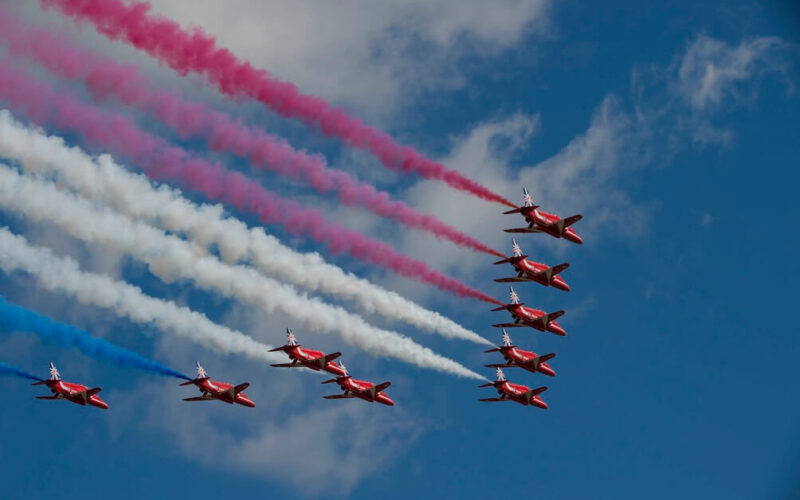 raf_aerobatic_team_red_arrows.jpg