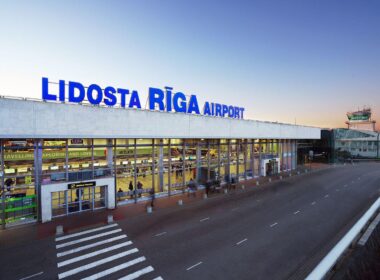 riga_airport_2016.jpg