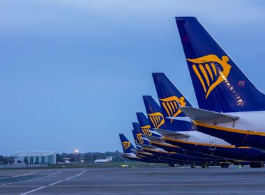 ryanair_aircraft_tails.jpg