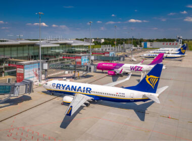 ryanair_and_wizz_aircraft_parked_at_wroclaw_airport.jpg