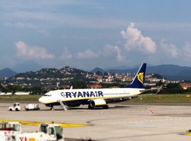 ryanair_boeing_737_in_bergamo.jpg