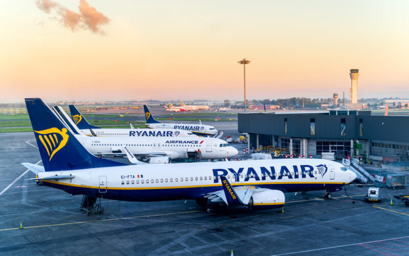 ryanair_fleet_in_dublin_airport.jpg