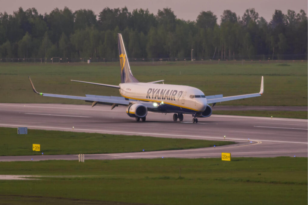 ryanair_flight_landing_in_vilnius_after_being_forcibly_diverted_to_minsk-1-1.jpg