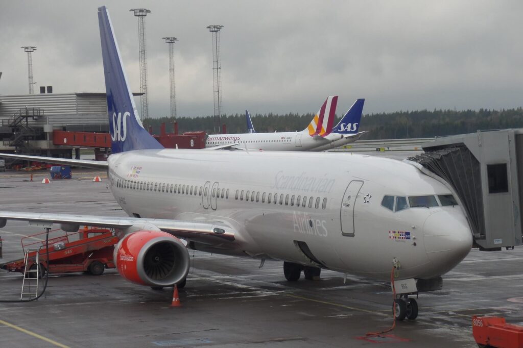 sas_boeing_737.jpg