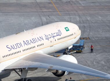 saudi_arabian_airlines_boeing_777.jpg