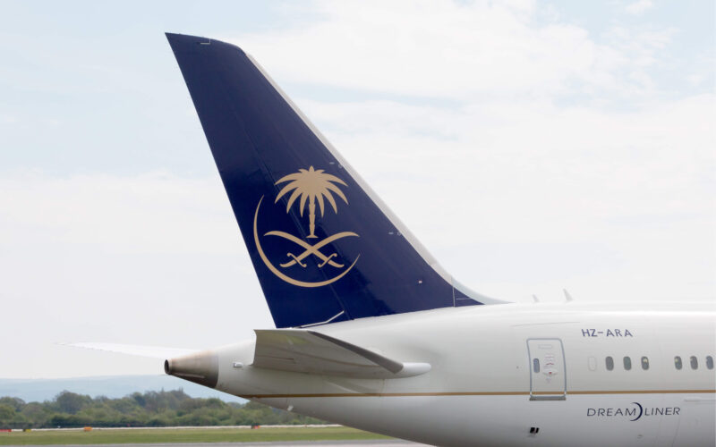 saudia_dreamliner.jpg