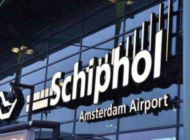 schiphol-airport-amsterdam-false-alarm-hijack.jpg