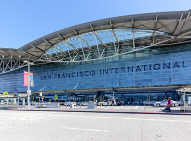 sfo_and_lax_airport_workers_protest_a_day_before_thanksgiving.jpg