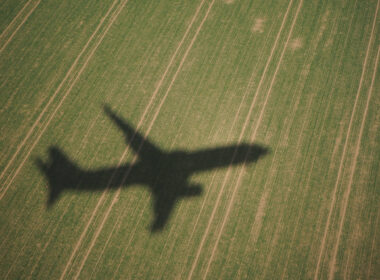 shadow_of_a_plane_in_a_field_during_landing.jpg