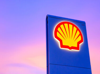 shell_logo_at_sunset.jpg