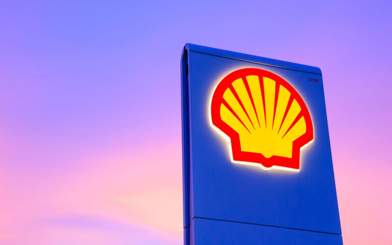 shell_logo_at_sunset.jpg