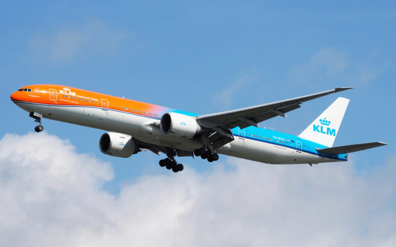 Klm,Boeing,777-300er,Reg.,Ph-bva,Orange,Pride,Scheme,At,Suvarnabhumi