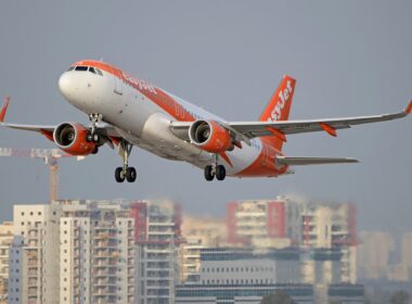 easyJet Airbus A320-200 aircraft