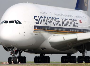 singapore_airlines_a380.jpg