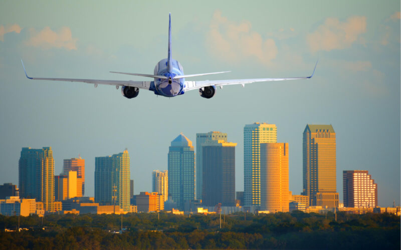 skyline_of_tampa_florida_with_an_aircraft.jpg