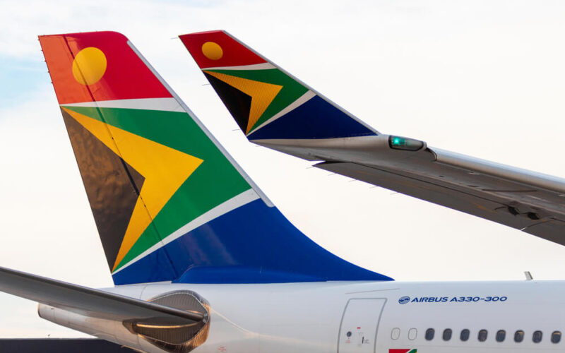 south_african_airways_airbus_a330_tail_and_winglet.jpg