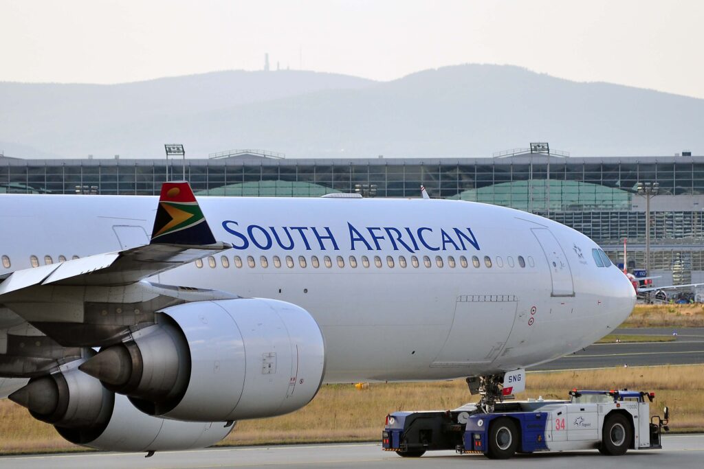 south_african_airways_airbus_a340-600-1.jpg