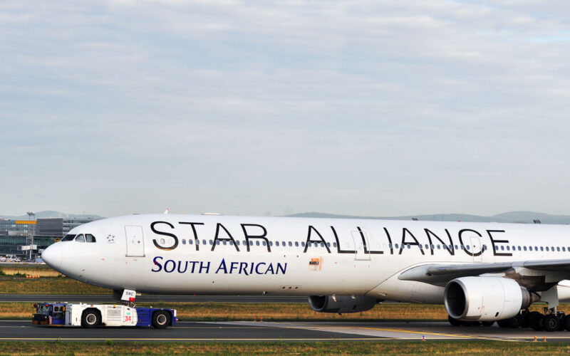 south_african_airways_airbus_a340_in_star_alliance_livery_in_frankfurt_airport.jpg