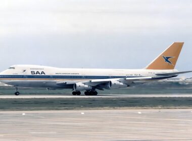 south_african_airways_boeing_747_combi_which_crashed_2.jpg