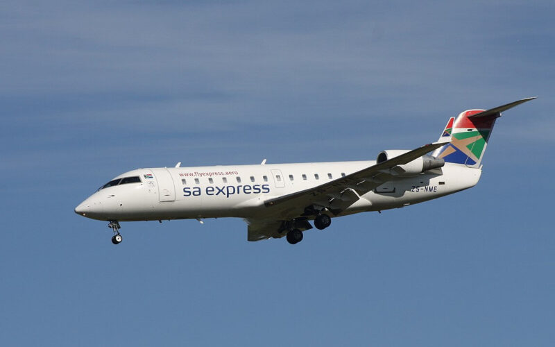 south_african_express_crj200er_aircraft.jpg