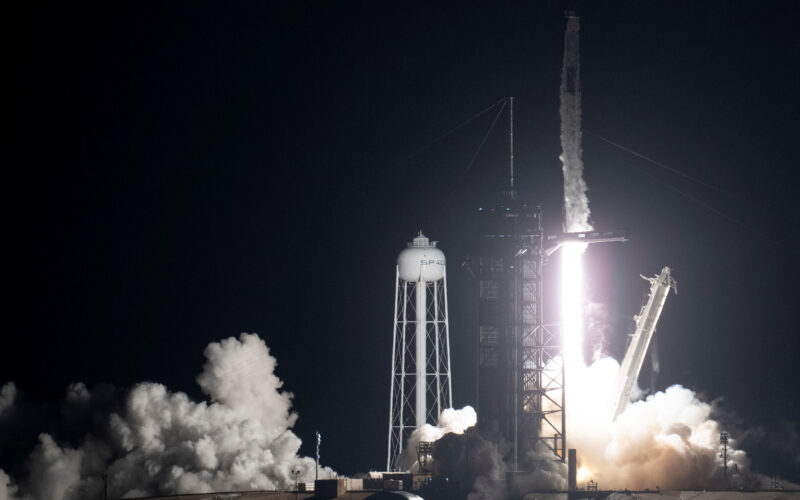 spacex_rocket_carrying_crew-3_lifts_off_for_the_iss.jpg