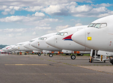 stored_boeing_737_aircraft_at_prague_airport_prg-1.jpg