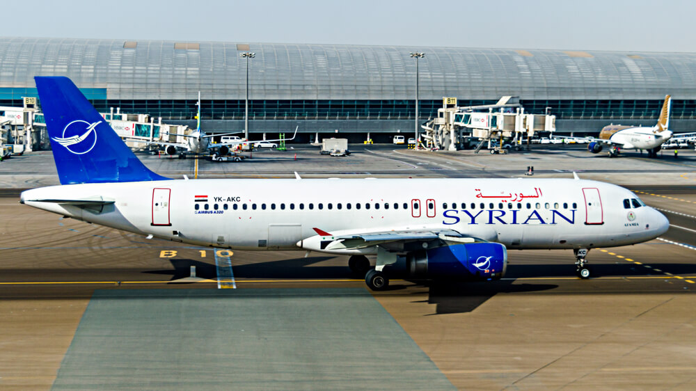 syrian_air_airbus_a320_at_dubai_international_airport_dxb.jpg