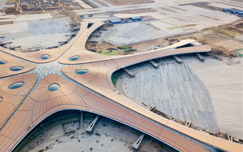 terminal_of_beijing_daxing_airport_during_construction.jpg