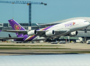 thai_airways_airbus_a380-800_hs-tuf.jpg