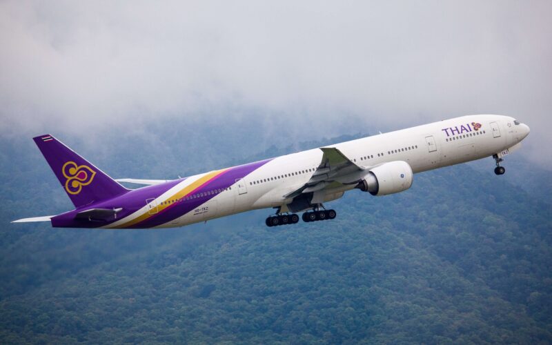 thai_airways_boeing_777-300er.jpg