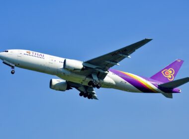 thai_airways_boeing_777.jpg