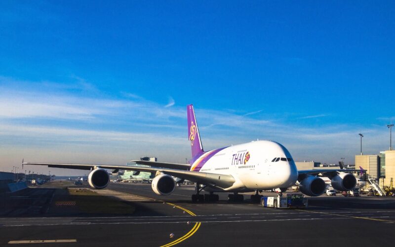 thai_airways_boeing_at_suvarnabhumi.jpg